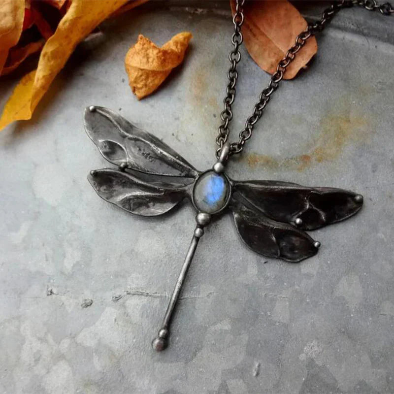 Vintage Jewelry: Where Rustic Charm Meets Timeless Elegance